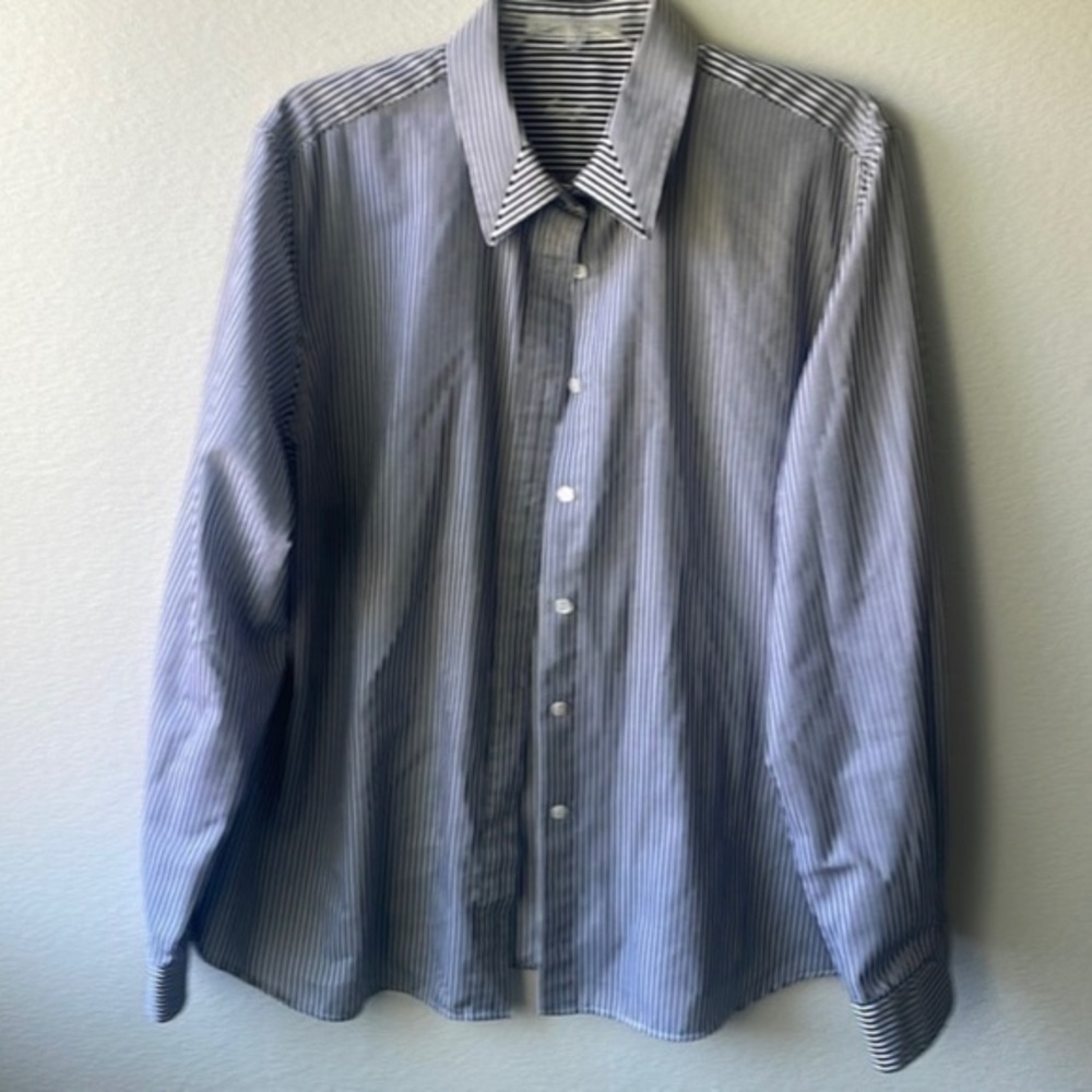 Foxcroft Top Wrinkle free pinstriped gray and white size 18 Business Casual
